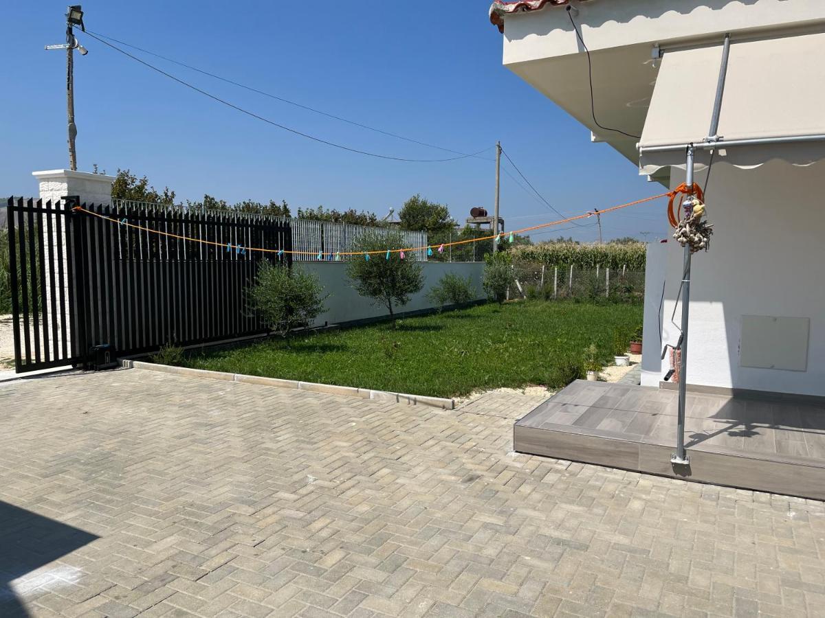 בראט Bujtina Cela מראה חיצוני תמונה